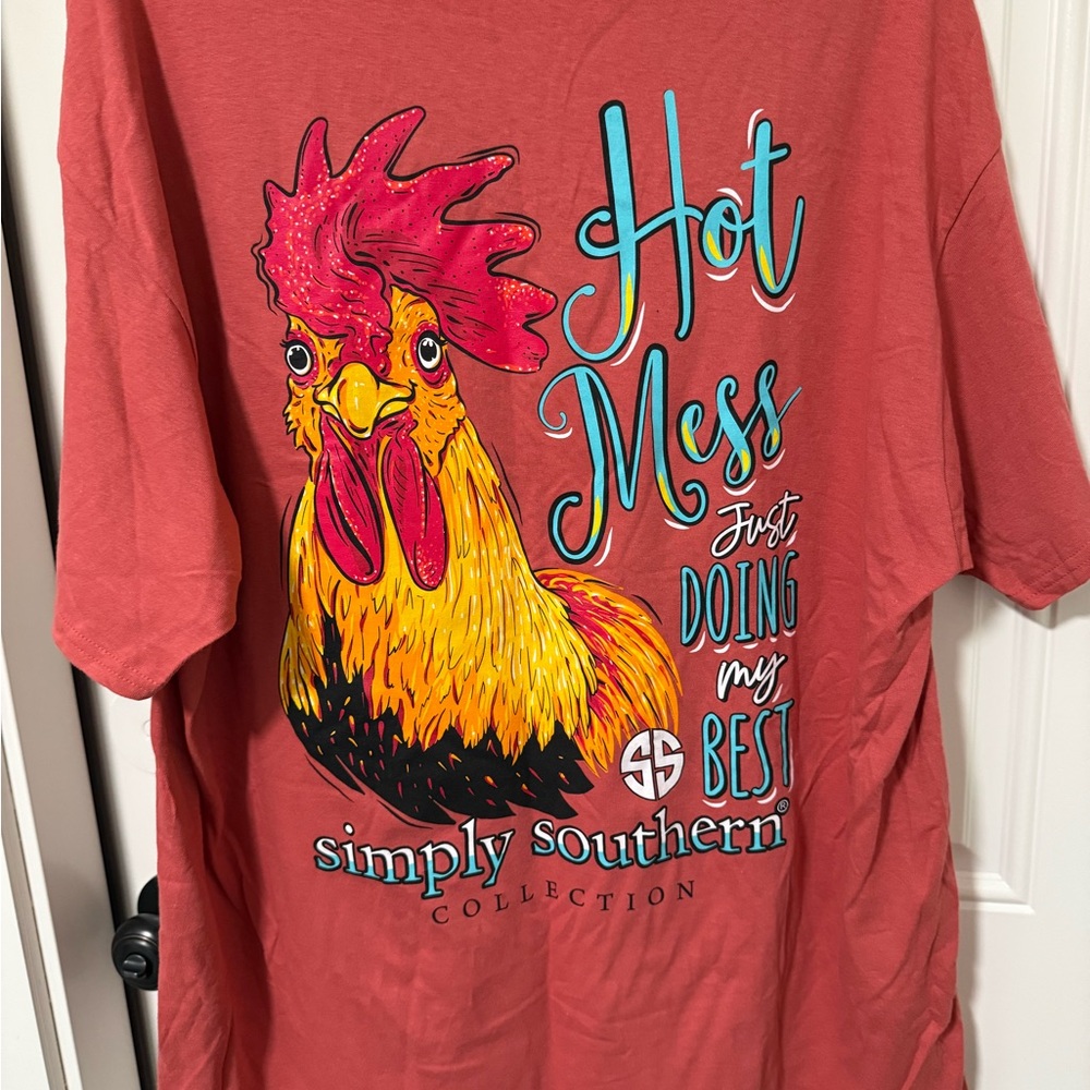 NWT Simply Southern Hot Mess Rooster Tee 🐔 XL